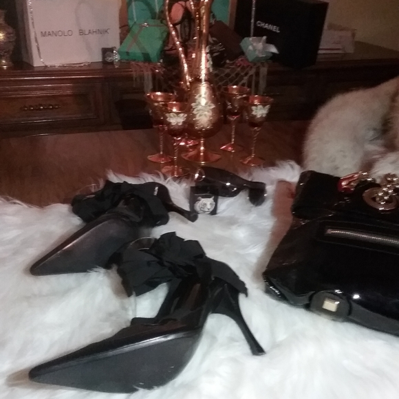 Gucci black leather pump with wrap around - Picture 4 of 7